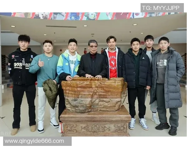 徐根宝足球之夜重温经典瞬间共话中国足球未来发展与希望